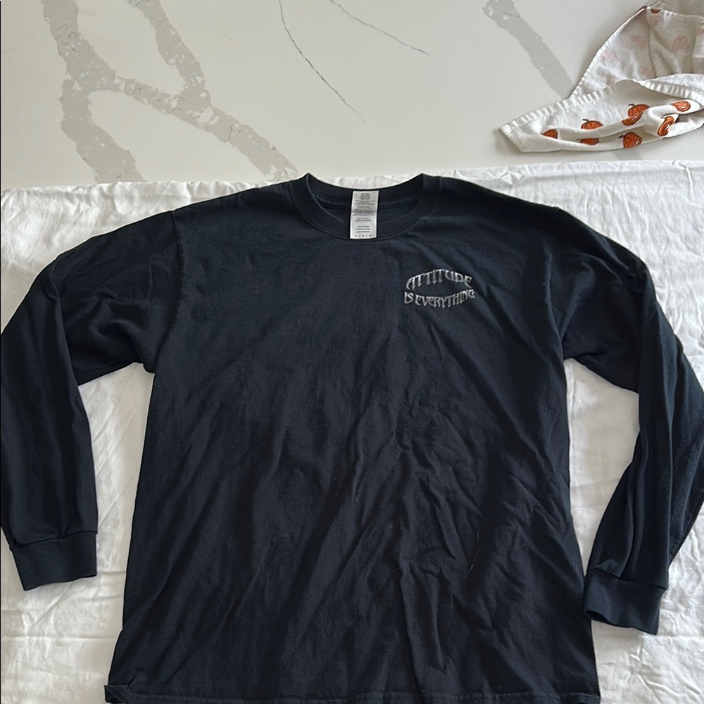 Gildan Black Long Sleeve Tee Classic Crew Neck